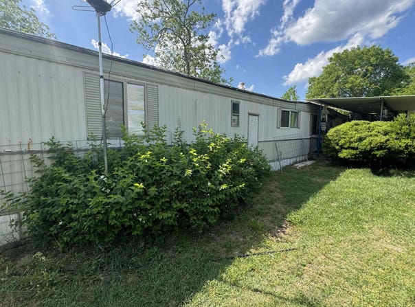 1103 Long St, Gladewater, TX 75647