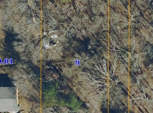Feemster Lake Road, Tupelo, MS 38804