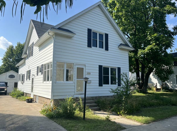 432 S Lincoln Street, Portland, MI 48875