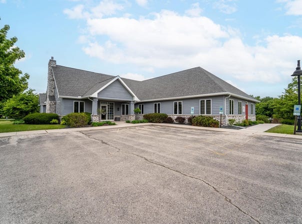 952 S PARK Avenue, FOND DU LAC, WI 54935-8041