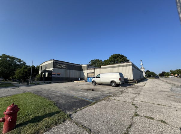 202 N Rath Avenue, Ludington, MI 49431