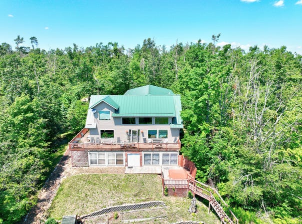 5917 Gamble Road, Atlanta, MI 49709