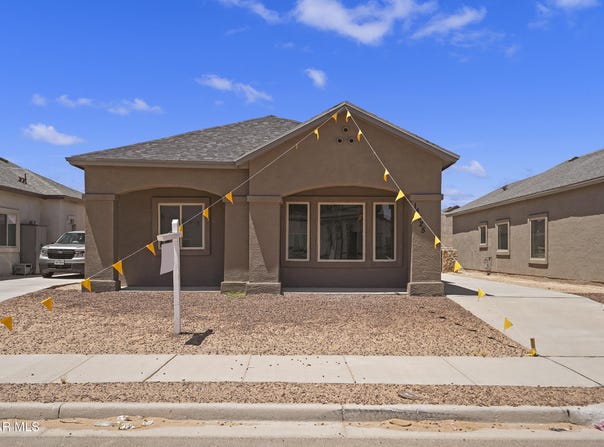 14325 Toby Davis Drive, Horizon City, TX 79928