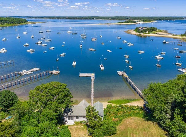 250 Scraggy Neck Road, Cataumet, MA 02534