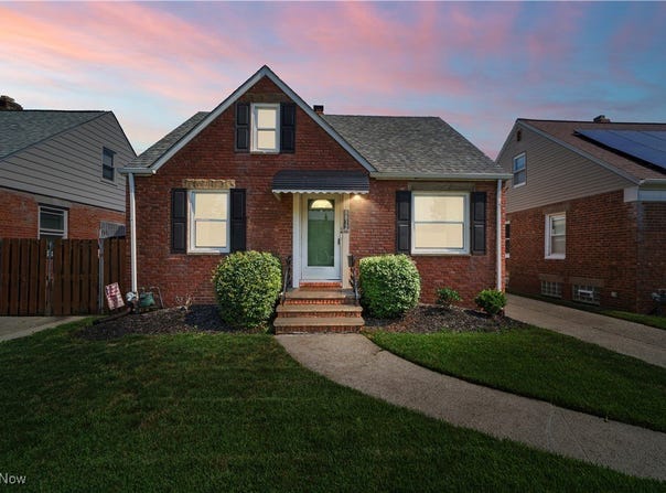 8812 Orchard Avenue, Brooklyn, OH 44144