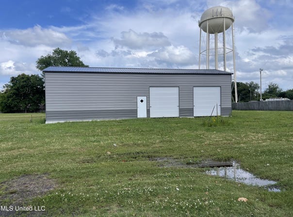 Edward Avenue, Tunica, MS 38676
