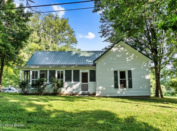 477 Knobview Dr, Lebanon Junction, KY 40150