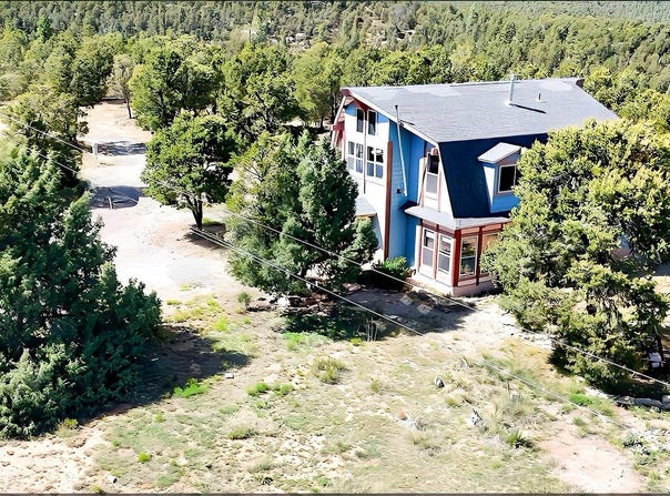 275 N County Road B44a, Pecos, NM 87552