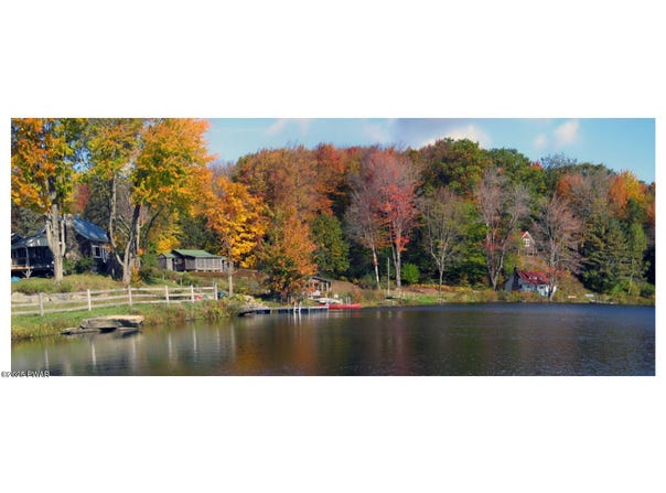48b scott center road Road, Starrucca, PA 18462