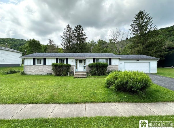 568 York Street, Olean, NY 14760