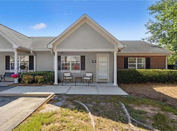 2905 Florence Drive, Gainesville, GA 30504