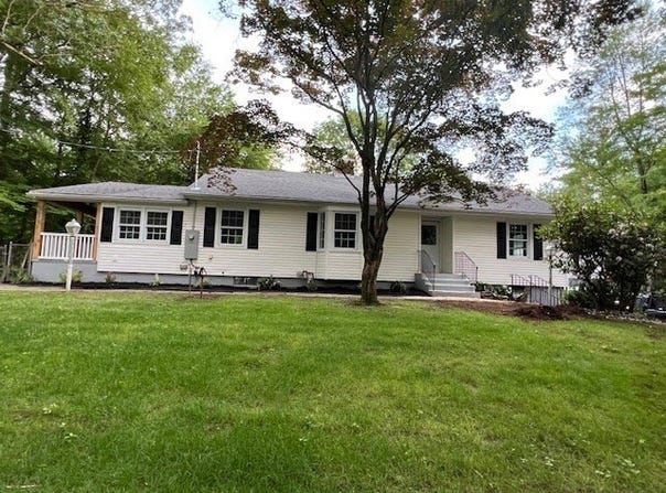 575 North Street, Agawam, MA 01030