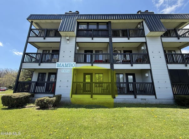125 E Valley Point Lane, Claysburg, PA 16625