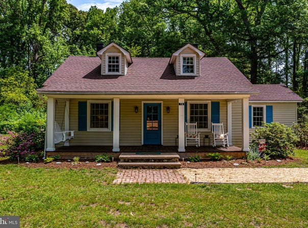 76 TUCKER HILL RD., KINSALE, VA 22488