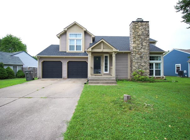 3239 Oak Tree Drive N, Indianapolis, IN 46227