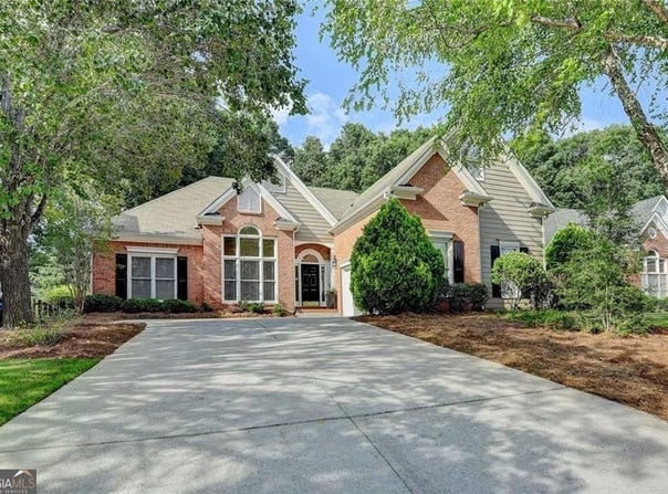 1635 Lake Heights Circle, Dacula, GA 30019