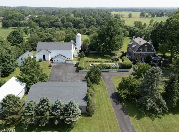 11 Wolverton Rd, Franklin Twp., NJ 08867-4015
