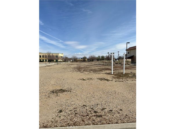 0 California, Victorville, CA 92392