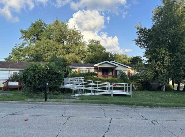 17 Factory Street, Buckhannon, WV 26201