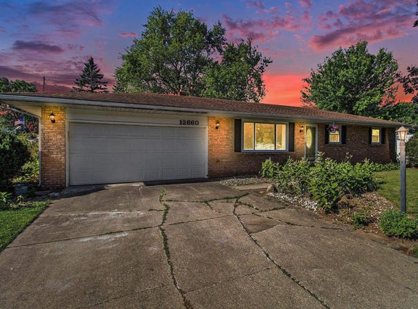 12660 Brick Road, Granger, IN 46530