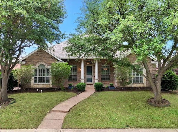 2387 Barret Drive, Frisco, TX 75033