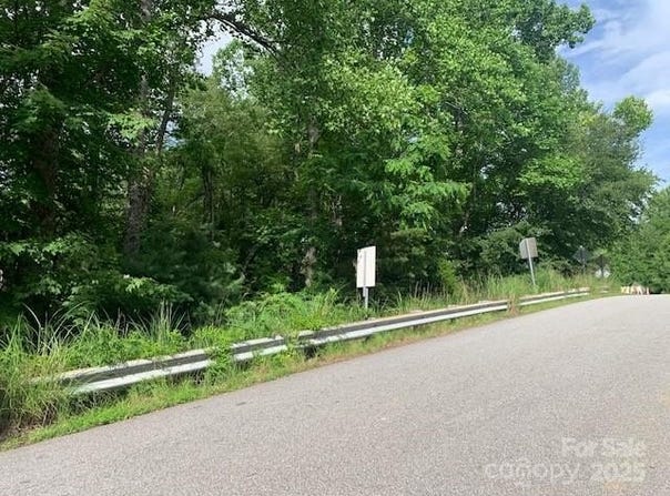 1.0AC HOLBERT COVE Road unit: 2, Saluda, NC 28773