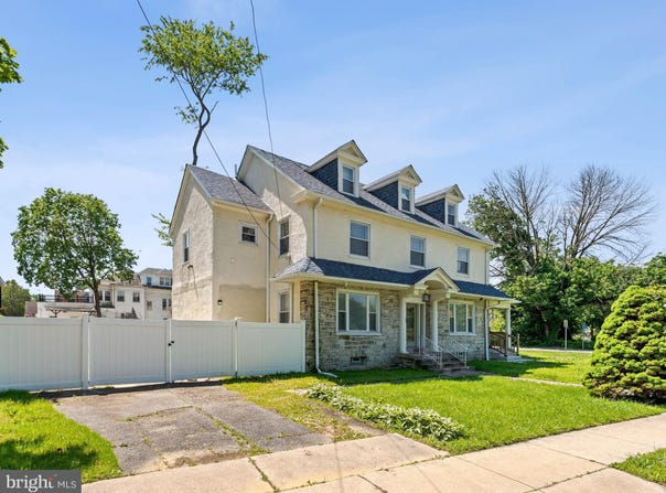 285 N LANSDOWNE AVENUE, LANSDOWNE, PA 19050