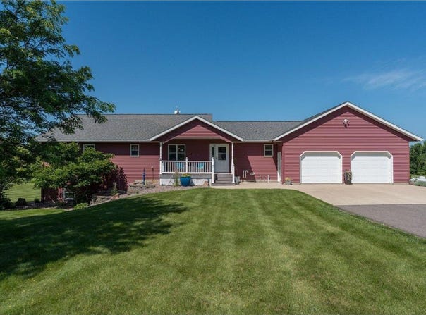 46130 County Road 13, Oshawa Twp, MN 56082