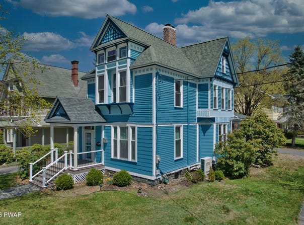 1403 Main Street, Honesdale, PA 18431