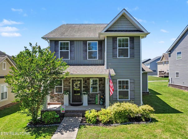 503 Broadberry Ave, Oak Ridge, TN 37830