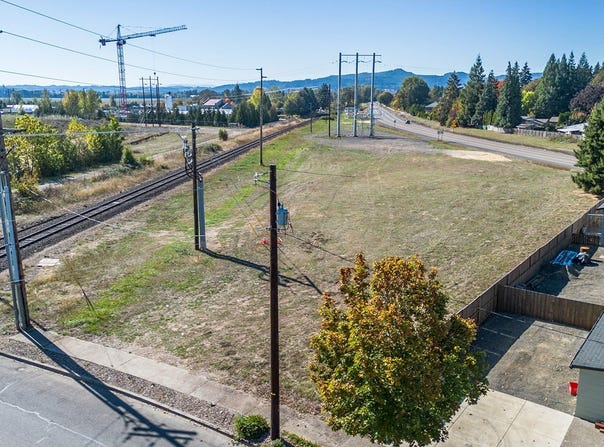 Poplar St, ForestGrove, OR 97116