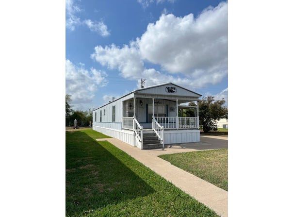 3004 San Jacinto Dr, WESLACO, TX 78596