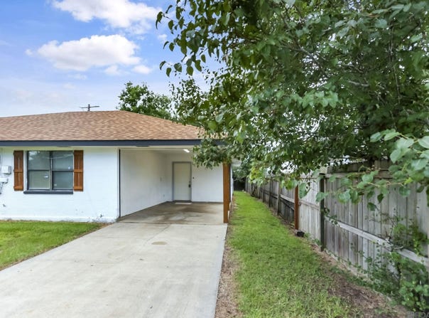 309 Hewitt Rd, Hammond, LA 70403