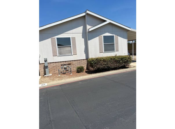 4400 Philadelphia, Chino, CA 91710