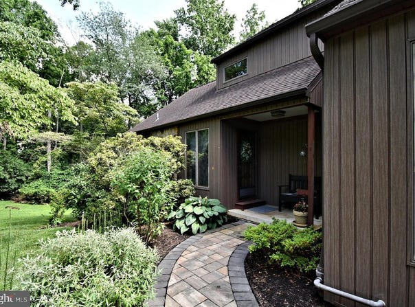 920 SHIPPEN LN, WEST CHESTER, PA 19382