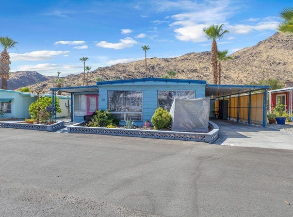137 Camarillo Street, Palm Springs, CA 92264