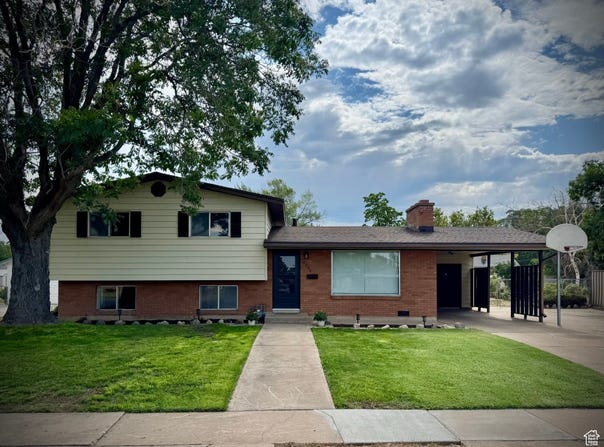 4848 S 2125 W, Roy, UT 84067