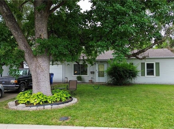 1736 Brook Street, Lawrence, KS 66044