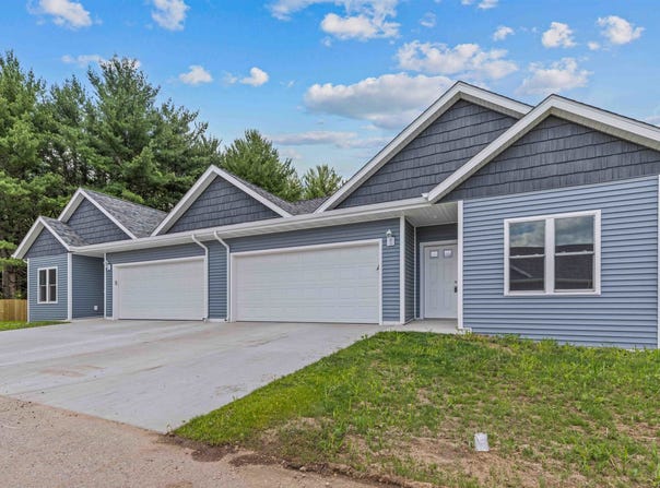 602 E Madison Avenue, Milton, WI 53563