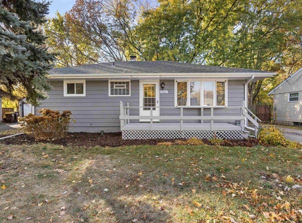 1105 Drexel, MACHESNEY PARK, IL 61115