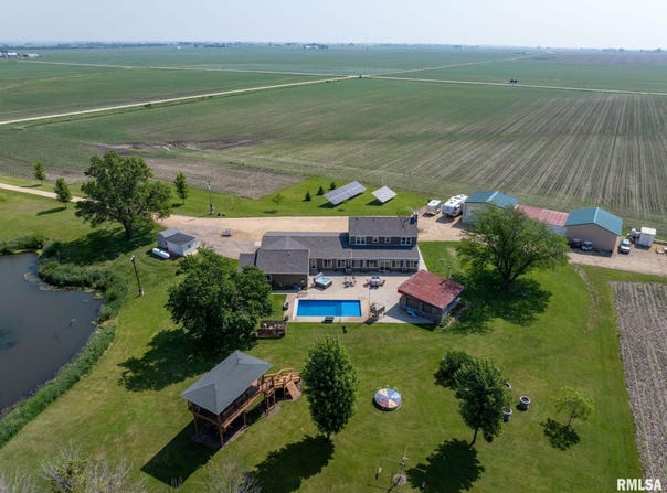 3473 270TH Street, De Witt, IA 52742