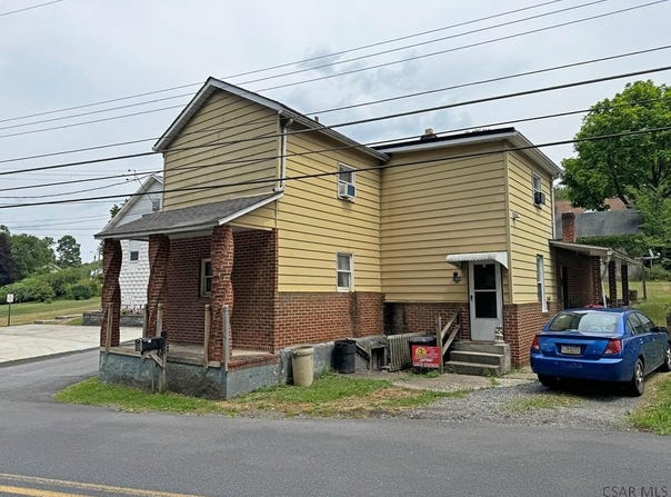 1868 Soap Hollow Road, Johnstown, PA 15905