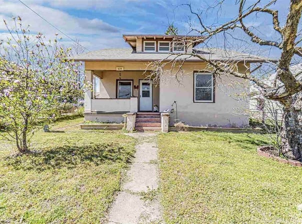 624 North Eisenhower, Junction City, KS 66441
