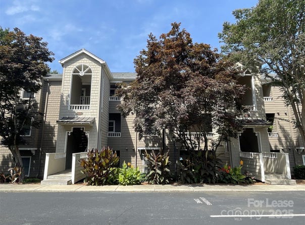 9801 Emerald Point Drive unit: 12, Charlotte, NC 28278