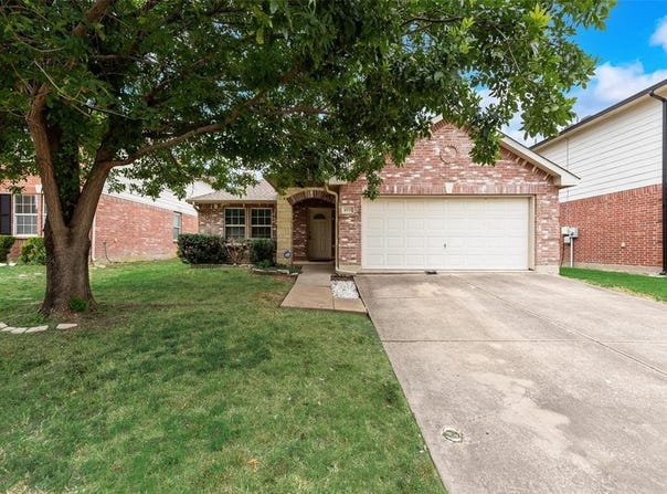4533 Lacebark Lane, Fort Worth, TX 76244