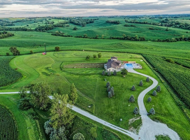 3014 Field Crest Dr., Missouri Valley, IA 51555