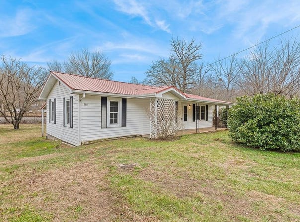 1124 Skyland, Sylva, NC 28779