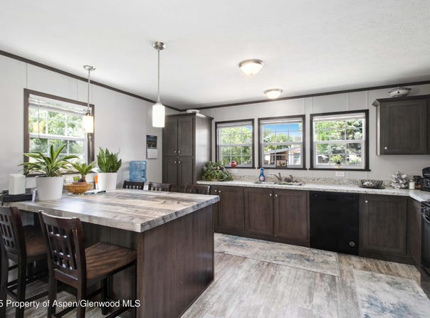 88 W Carson Circle, Parachute, CO 81635