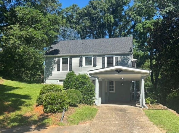 1331 Hill Dr, LAUREL, MS 39440