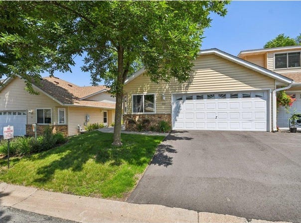 1021 18th Avenue SE, Forest Lake, MN 55025